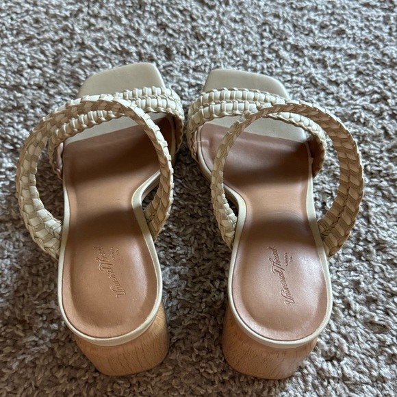 Women’s Nikolai Mule Heels - Universal Threads - Picture 4 of 4